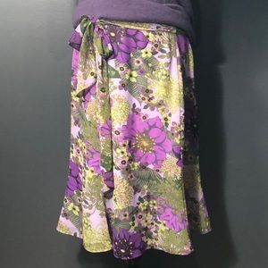 Retro floral midi skirt